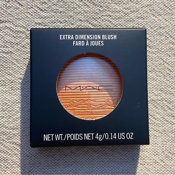 MAC Extra Dimension Blush NIB - Picture 1 of 2